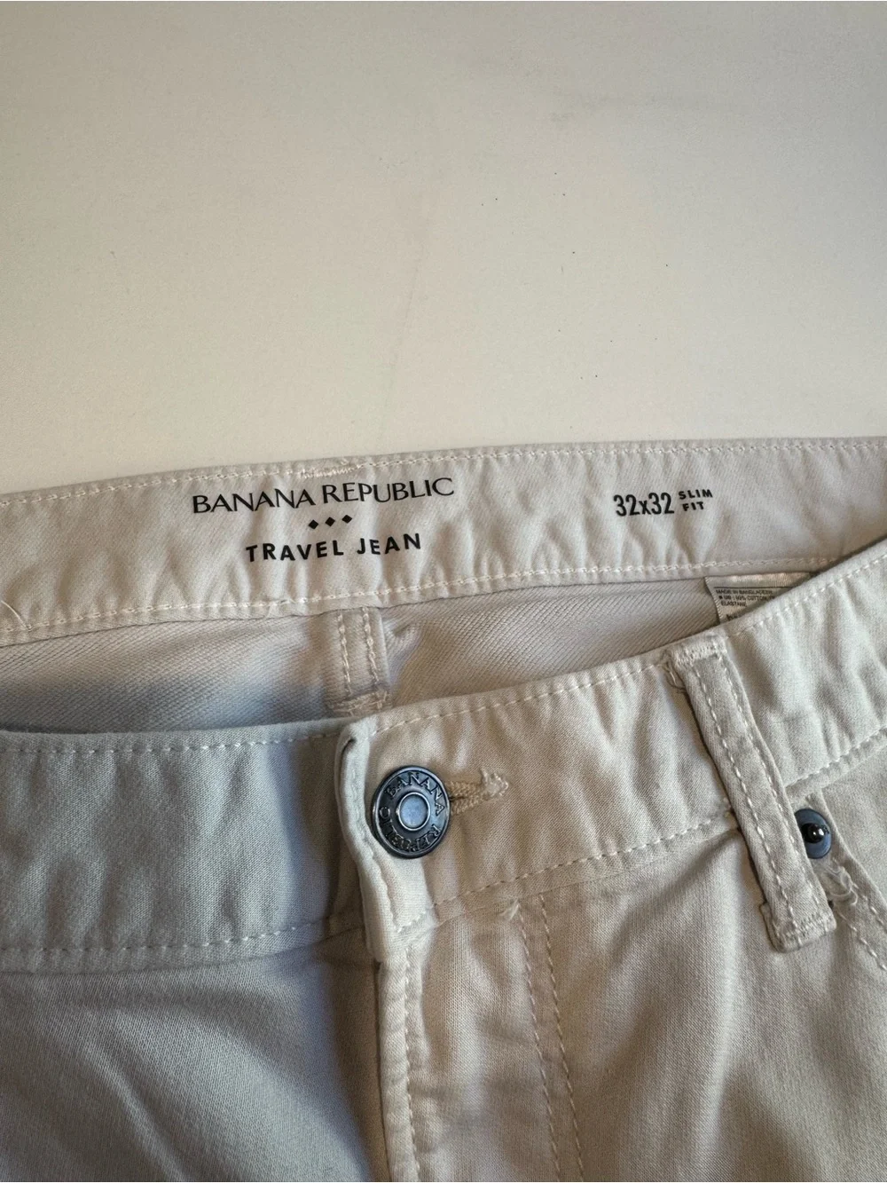 Men’s Banana Republic Light khaki Skinny Travel Jeans 32x32